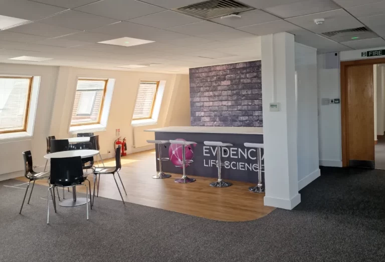 Evidencia | Office bar area.