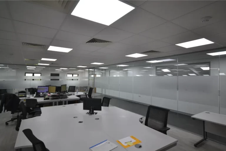 Global Technologies Racing | Office space with glass partitioning