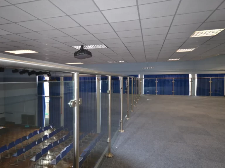 Hazelwick School | Mezzanine floor in hall.