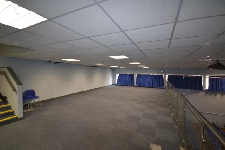 Hazelwick School | Open floor space.