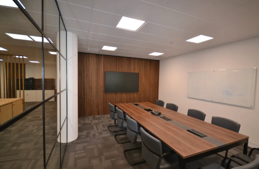Keep Your Cool This Summer with Modern Office Partitions