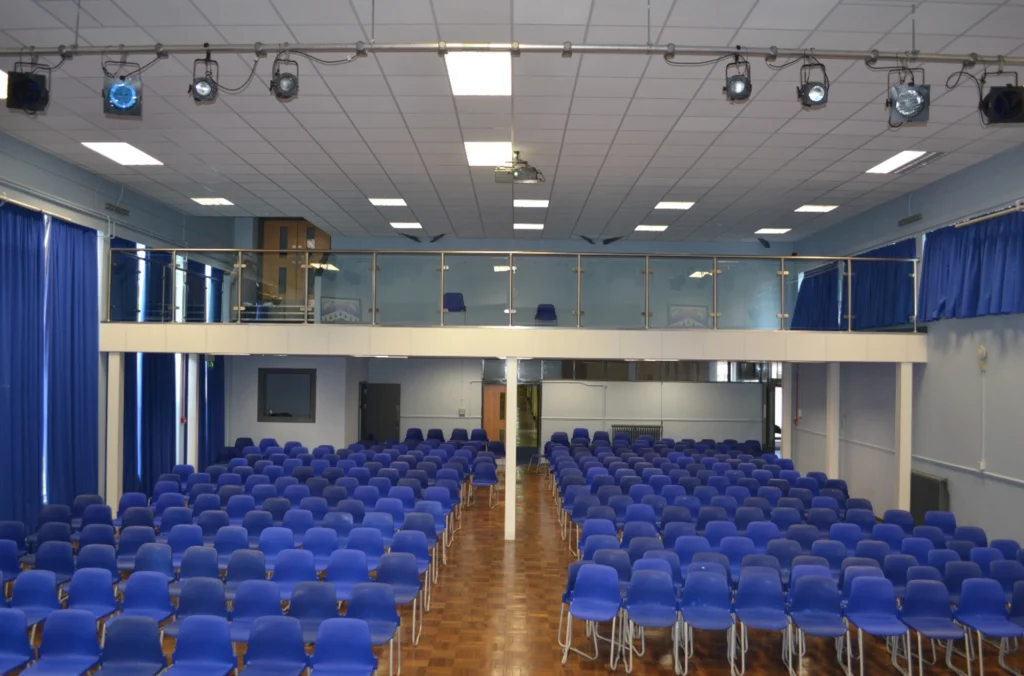 mezzanine floor installation | mezzanine floor level in a school assembly hall.