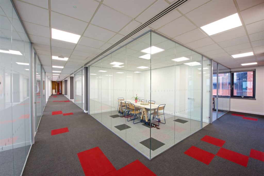 Office Partition Wall - The Benefits and Versatility of a Glass Partition Wall