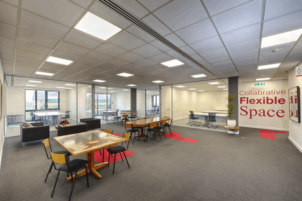 Keep Your Cool This Summer with Modern Office Partitions