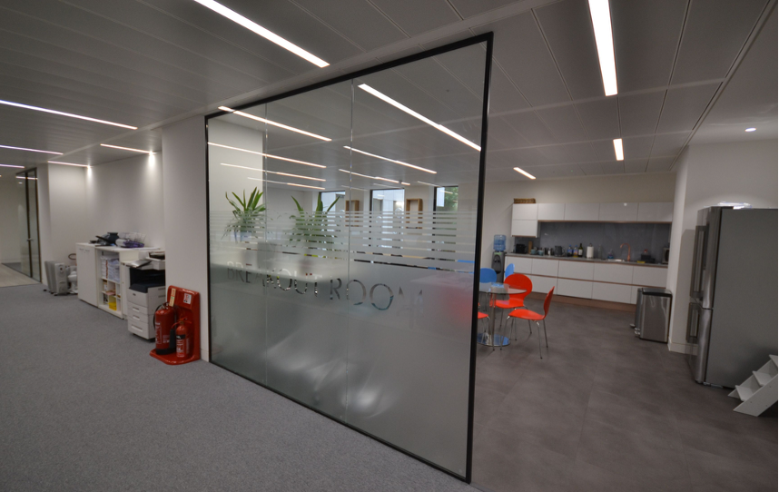 How Office Divider Walls Transform Spaces During an Office Fit-Out